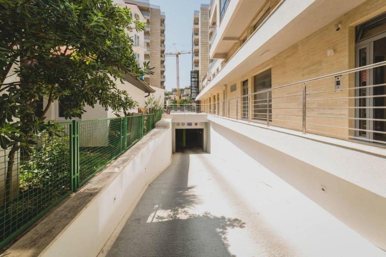 Blue Marlin Apartments Budva Exterior photo