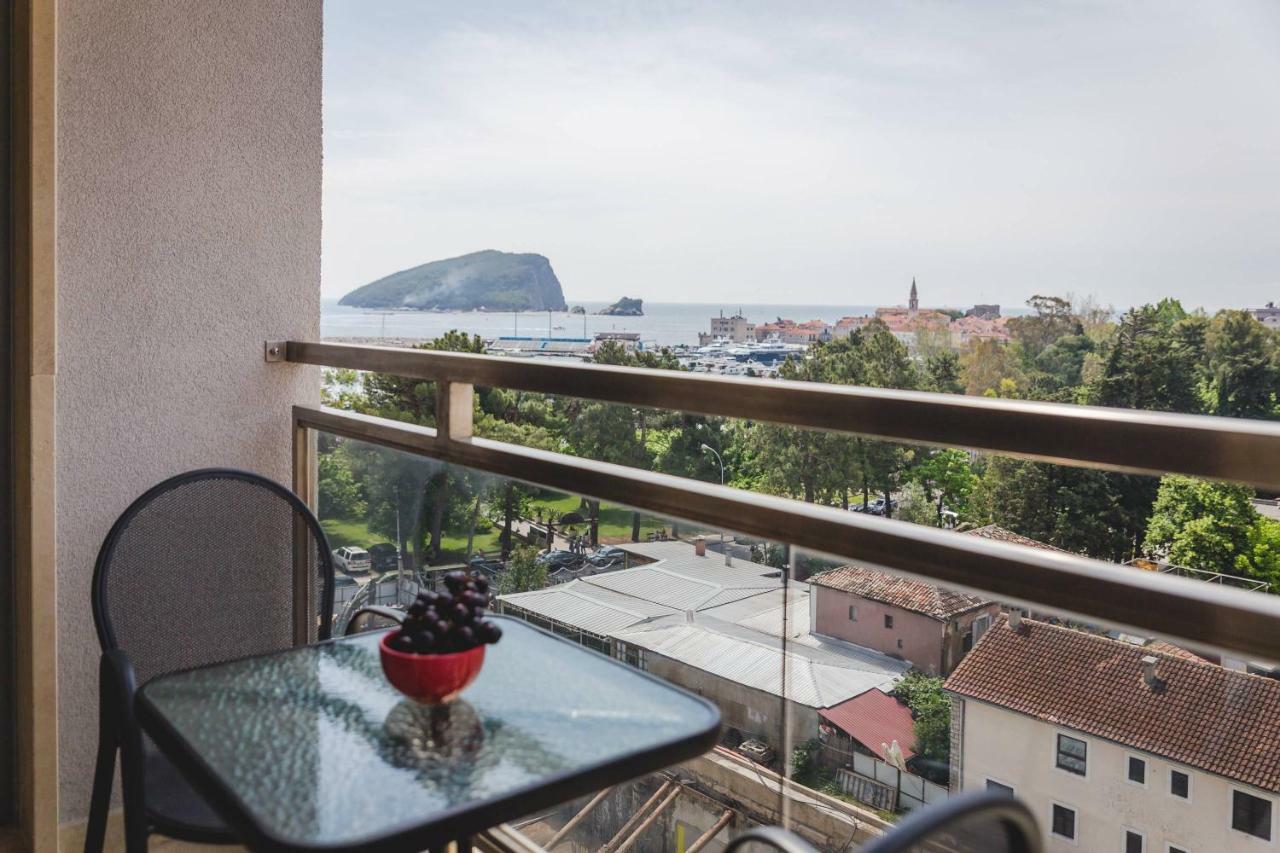 Blue Marlin Apartments Budva Exterior photo