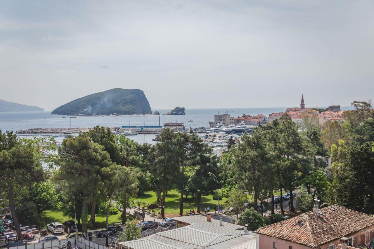 Blue Marlin Apartments Budva Exterior photo