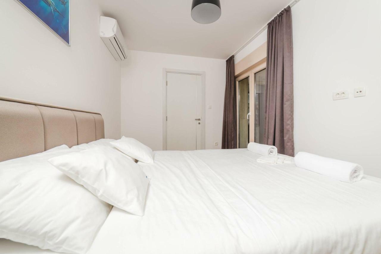 Blue Marlin Apartments Budva Exterior photo